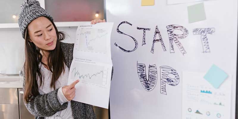 Creating Your Startup’s First Pitch Deck